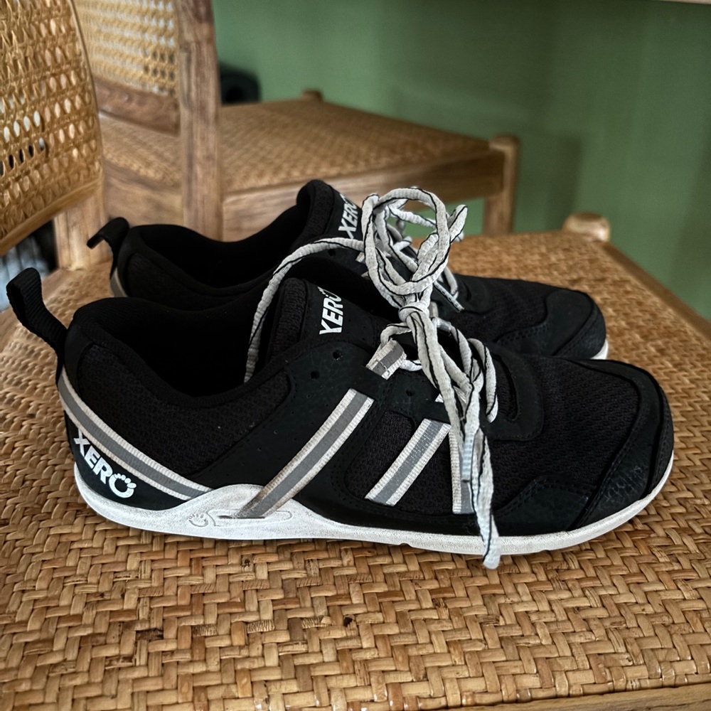 Xero Prio Women's Black Athletic Shoes